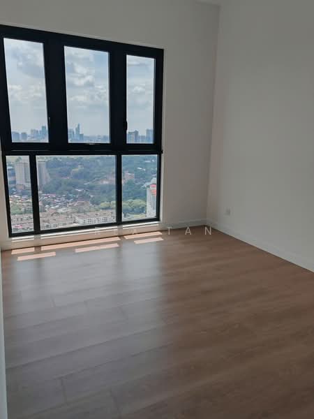 Skyline KL untuk Untuk Disewa - RM 2,800 /bulan, Mac 2026 - View - PropertyGuru.com.my