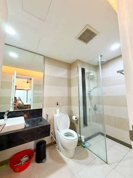 Kondominium untuk Disewa di Westside Three - Rex Tan - Bathroom - PropertyGuru.com.my