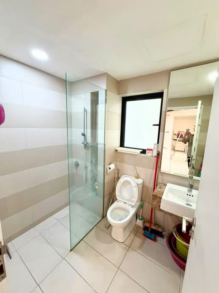 Kondominium untuk Disewa di Westside Three - Rex Tan - Bathroom - PropertyGuru.com.my
