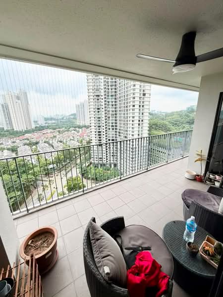 Kondominium untuk Disewa di Westside Three - Rex Tan - Balcony - PropertyGuru.com.my