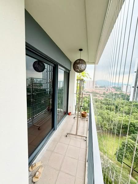 Kondominium untuk Disewa di Westside Three - Rex Tan - Balcony - PropertyGuru.com.my