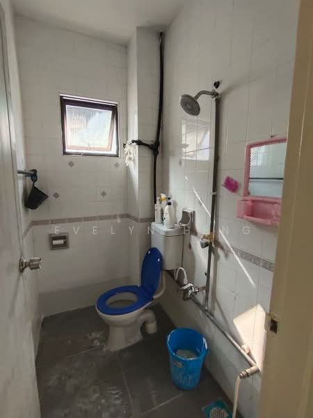 2-storey Terraced House for Sale in Taman Tan Sri Yaacob (Johor Bahru) - Evelyn Heng - Bathroom - PropertyGuru.com.my