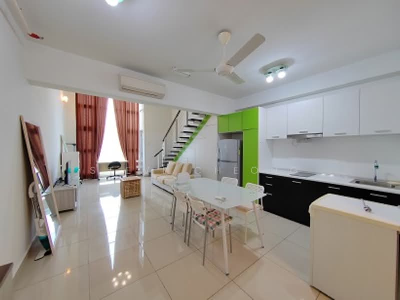 The Scott Garden SOHO untuk Untuk Disewa - RM 1,800 /bulan, Mac 2026 - Living Room - PropertyGuru.com.my