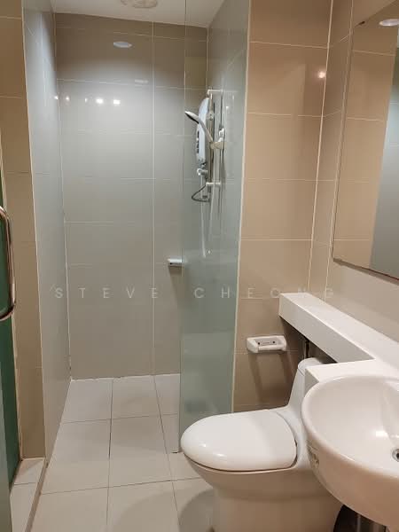 The Scott Garden SOHO untuk Untuk Disewa - RM 1,800 /bulan, Mac 2026 - Bathroom - PropertyGuru.com.my