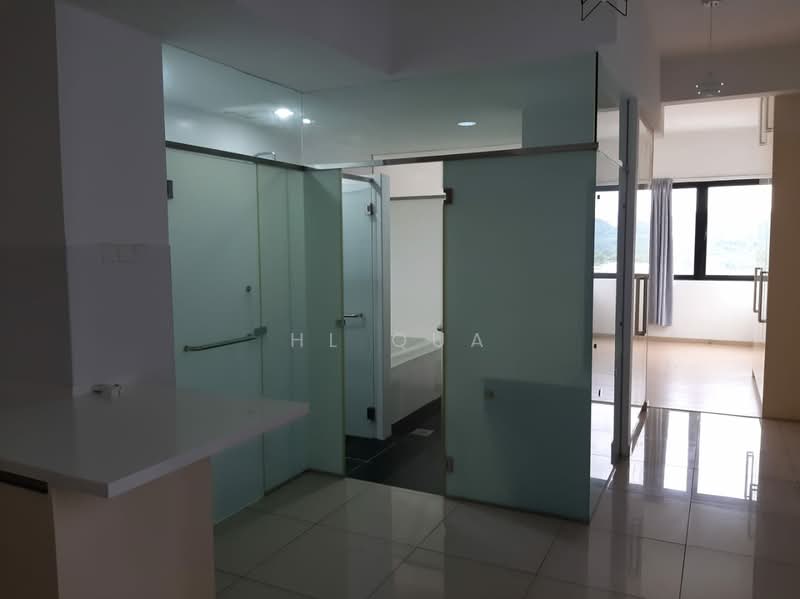 Service Residence for Sale at Encorp Strand Residence - HL Qua - Bathroom - PropertyGuru.com.my