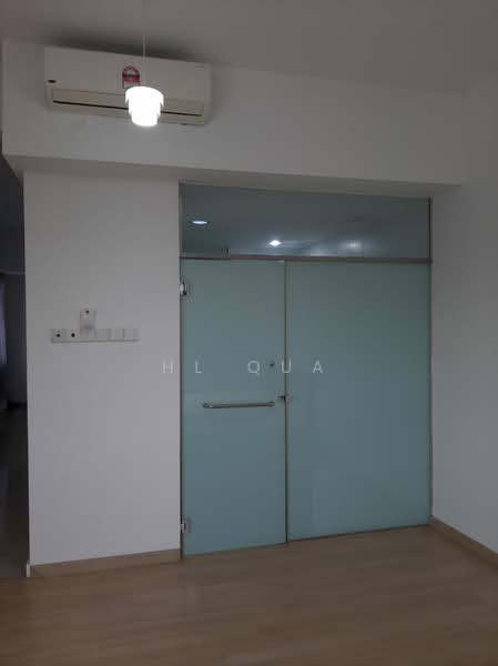 Service Residence for Sale at Encorp Strand Residence - HL Qua - Interior - PropertyGuru.com.my