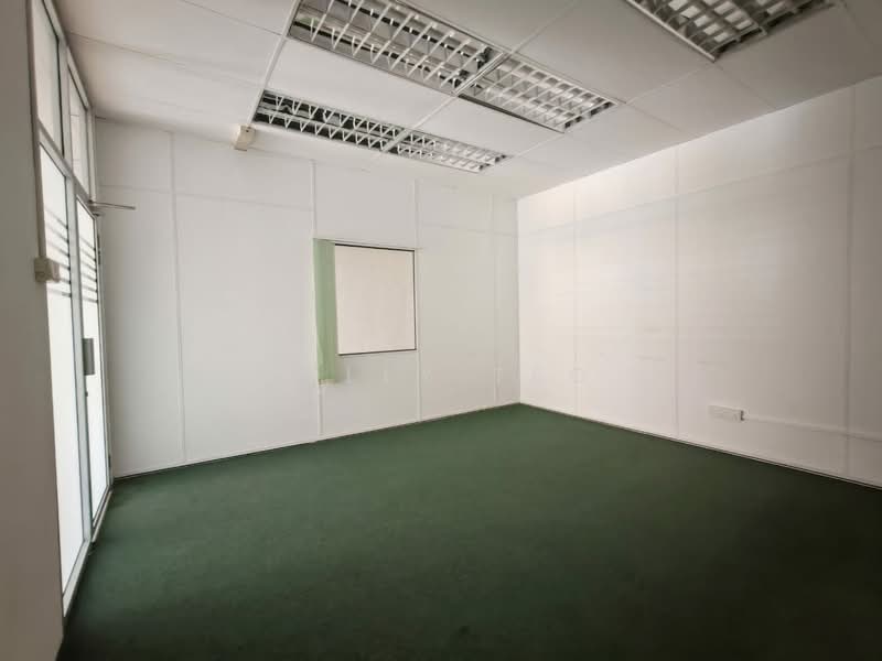 Shop / Office for Rent in Port Klang (Pelabuhan Klang) (Selangor) - Kelly Teo - Interior - PropertyGuru.com.my