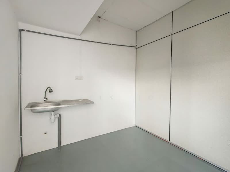 Shop / Office for Rent in Port Klang (Pelabuhan Klang) (Selangor) - Kelly Teo - Interior - PropertyGuru.com.my