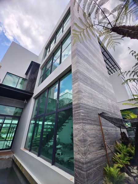 Kasuma Resort, Petra Jaya untuk Untuk Dijual - RM 11,000,000, Apr 2026 - Exterior - PropertyGuru.com.my