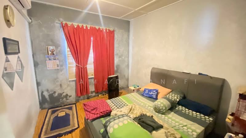 1-storey Terraced House for Sale in SS14 (Subang Jaya) - Mohamad Hanafi - Bedroom - PropertyGuru.com.my