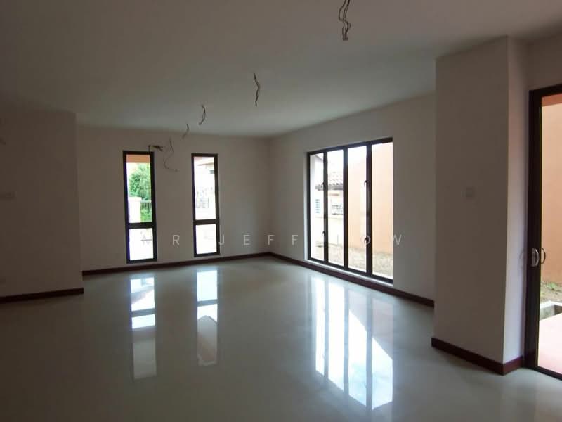 Bungalow for Sale in Bukit Rahman Putra (Sungai Buloh) - Mr Jeff Low - Living Room - PropertyGuru.com.my