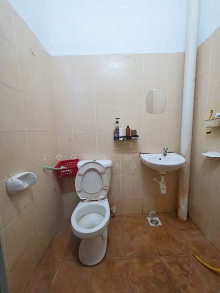 Taman Scientex Utama Tamans Scientexs Utamas Tamans Scientexs Utamas untuk Untuk Dijual - RM 515,000, Mac 2026 - Bathroom - PropertyGuru.com.my