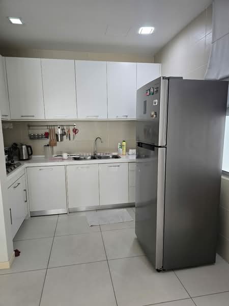 The Seed Taman Sutera Utama untuk Untuk Dijual - RM 750,000, Mac 2026 - Kitchen - PropertyGuru.com.my