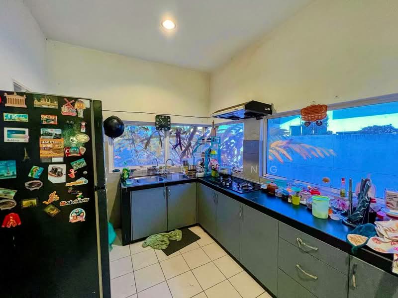 2-storey Terraced House for Sale in Cyberjaya (Selangor) - Esther Ong - Kitchen - PropertyGuru.com.my