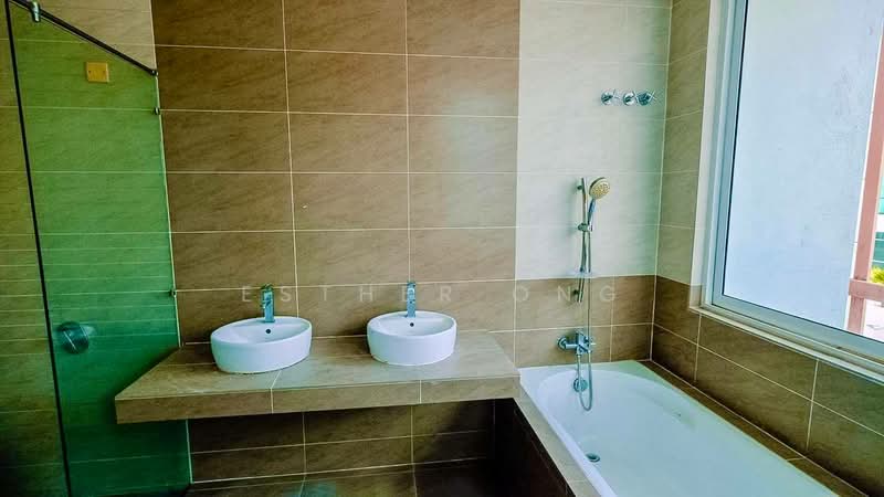 2-storey Terraced House for Sale in Cyberjaya (Selangor) - Esther Ong - Bathroom - PropertyGuru.com.my