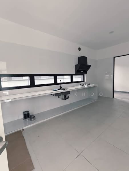 Semi-Detached House for Rent in Telok Panglima Garang (Selangor) - Elaine Khoo - Kitchen - PropertyGuru.com.my
