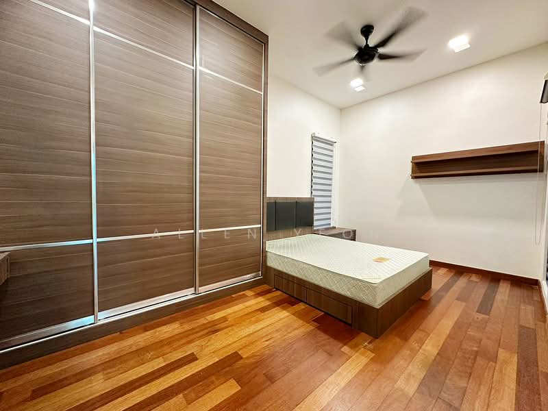 Condominium for Sale at The LIGHT COLLECTION II - Allen Yeoh - Bedroom - PropertyGuru.com.my