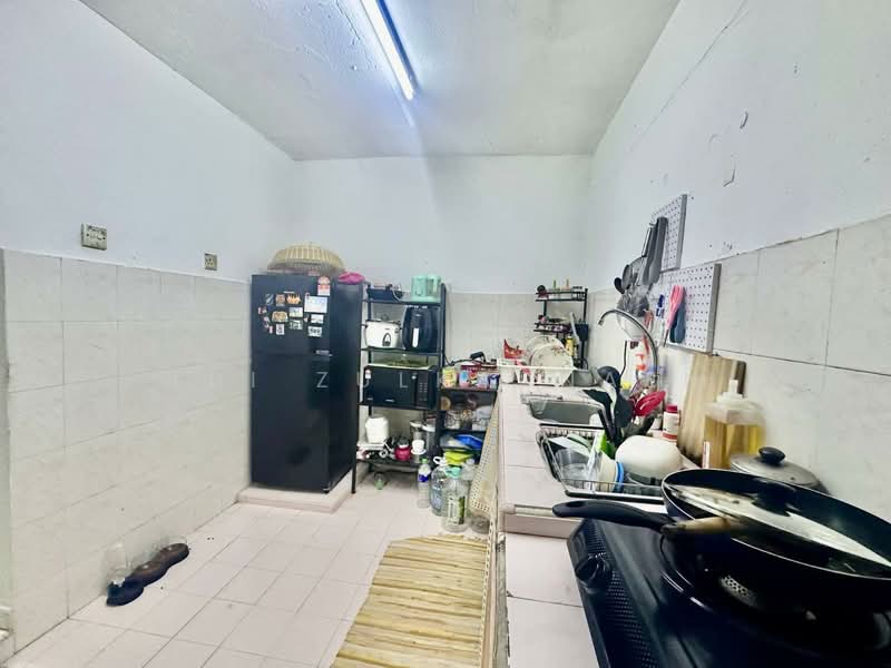 Apartment for Sale at Pantai Indah Fasa 1 - Adi Zulkarnaen - PropertyGuru.com.my