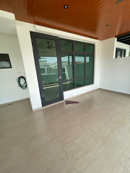 2-storey Terraced House for Sale in Seremban (Negeri Sembilan) - Ong Jia Hui - Balcony - PropertyGuru.com.my