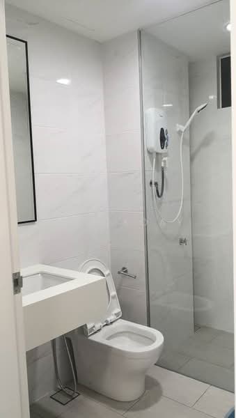 Condominium for Rent at Vertu Resort - Jeff Koay - Bathroom - PropertyGuru.com.my