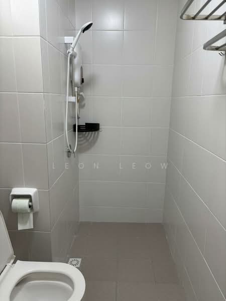 Kondominium untuk Disewa di Ideal Residency - Leon Leow - Bathroom - PropertyGuru.com.my
