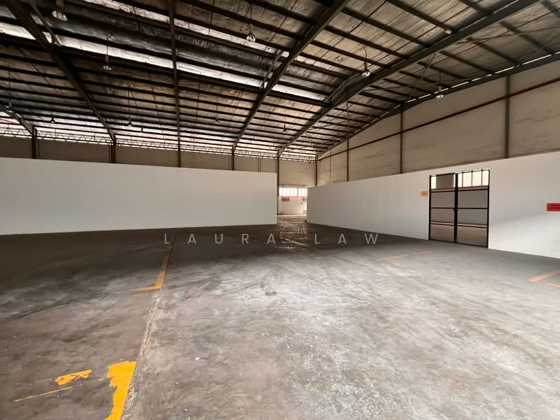 Tebrau Detached Factory 26k sqft Medium Industry 1 Acre Land untuk Untuk Disewa - RM 52,000 /bulan, Mac 2026 - Interior - PropertyGuru.com.my
