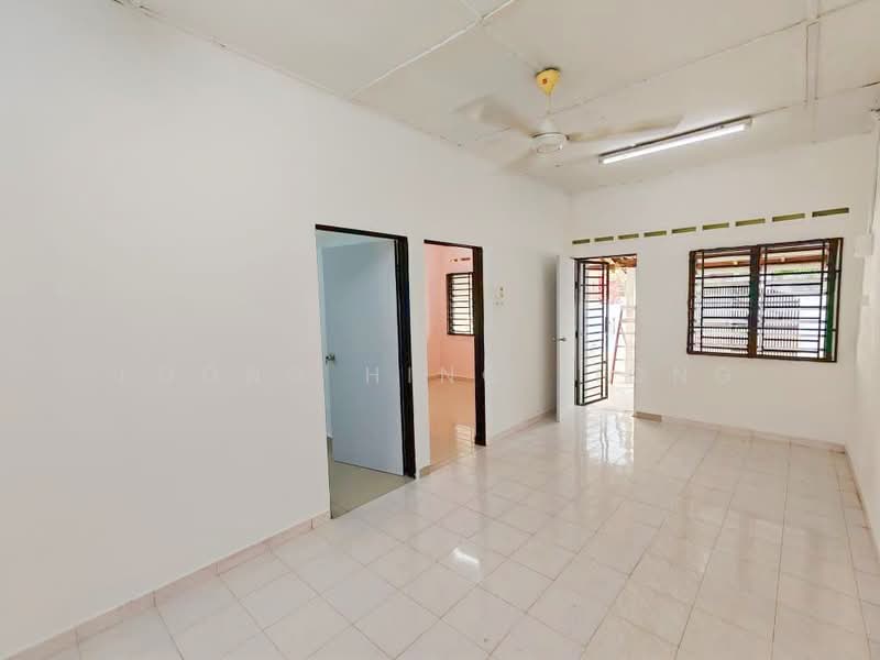 Taman Universiti Tamans Universitis Tamans Universitis untuk Untuk Dijual - RM 450,000, Mac 2026 - Living Room - PropertyGuru.com.my