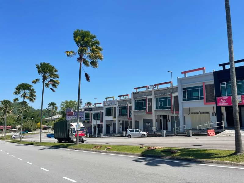 Shop / Office for Rent in Seremban (Negeri Sembilan) - OLIVIA OH - Exterior - PropertyGuru.com.my