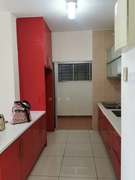 OUG Parklane untuk Untuk Disewa - RM 1,400 /bulan, Mac 2026 - Kitchen - PropertyGuru.com.my
