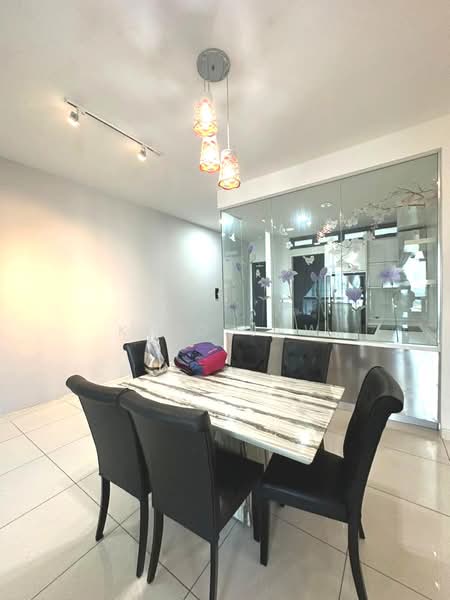 Service Residence for Rent at Setia Sky 88 - Kino Jaw - Dining Room - PropertyGuru.com.my