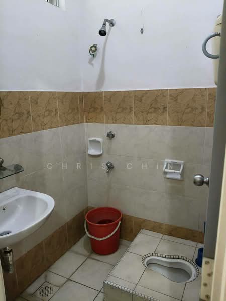 2.5-storey Terraced House for Sale in Taman Setia Indah (Tebrau) - Chris Chin - Bathroom - PropertyGuru.com.my