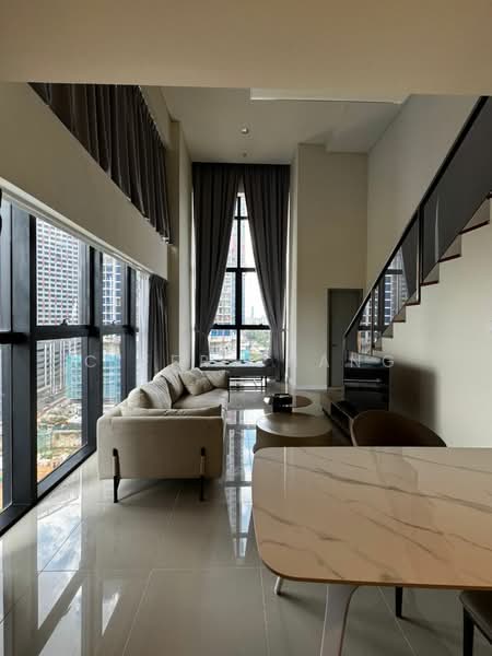 8th & Stellar untuk Untuk Disewa - RM 2,688 /bulan, Mac 2026 - Living Room - PropertyGuru.com.my
