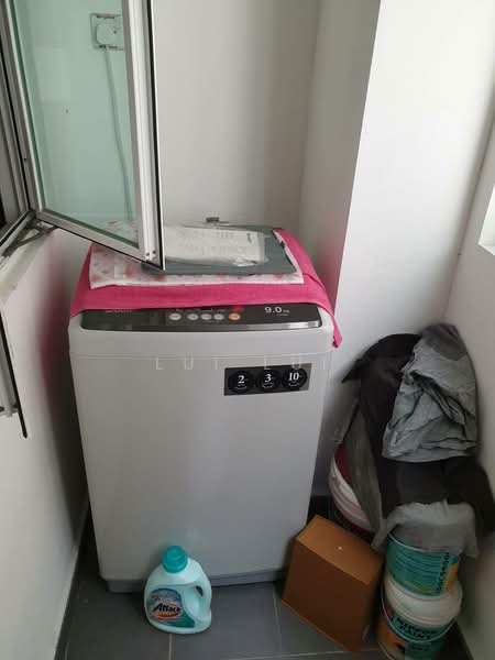 Condominium for Rent at M Condominium @ Larkin - Lui Lui - Yard - PropertyGuru.com.my