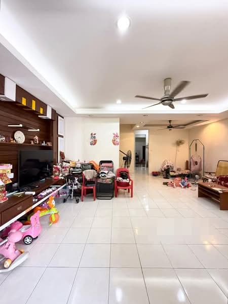 Bandar Puteri Klang untuk Untuk Dijual - RM 720,000, Mac 2026 - Living Room - PropertyGuru.com.my