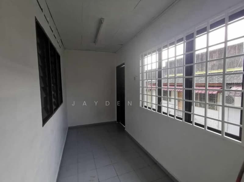 1-storey Terraced House for Sale in Taman Ungku Tun Aminah (Skudai) - Jayden Ng - Interior - PropertyGuru.com.my
