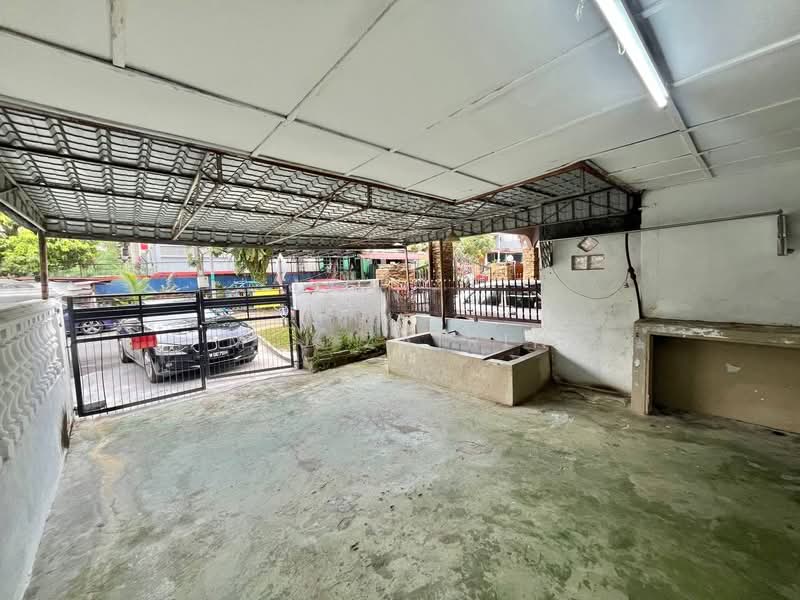 2-storey Terraced House for Sale in Ampang Jaya (Ampang) - M.J Zairin - Exterior - PropertyGuru.com.my