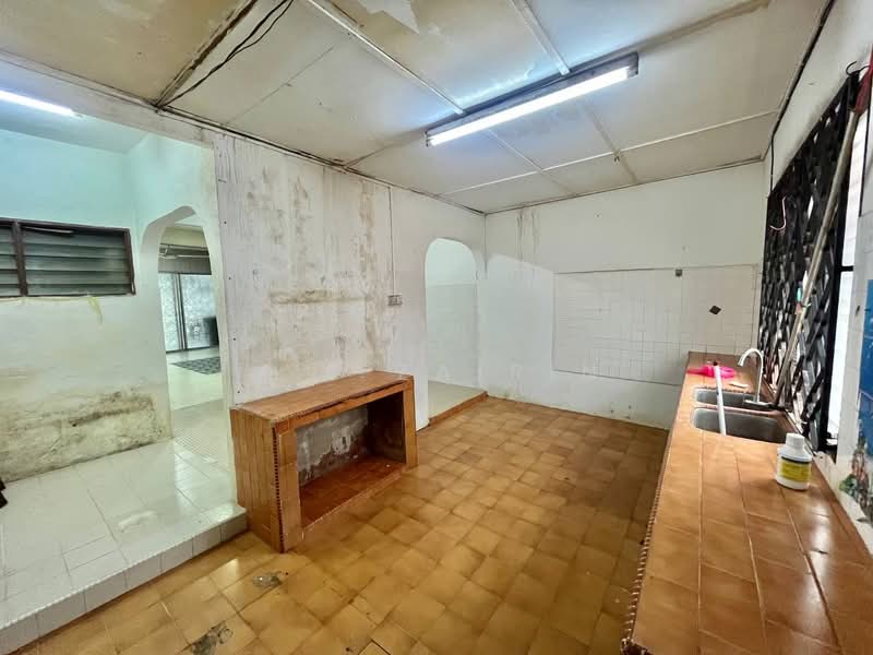 2-storey Terraced House for Sale in Ampang Jaya (Ampang) - M.J Zairin - PropertyGuru.com.my