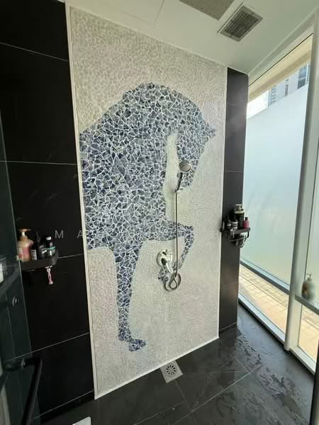 Service Residence for Rent at The Oval - Maggie Chin - Bathroom - PropertyGuru.com.my