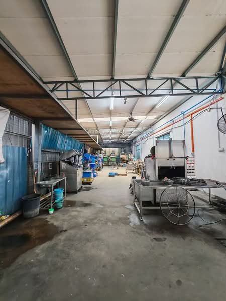 Factory for Rent in Taman Perniagaan Setia (Johor Bahru) - Derrick Chai - Interior - PropertyGuru.com.my