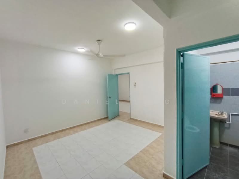 Condominium for Rent at Riverria Condovilla - Daniel Ling - Interior - PropertyGuru.com.my