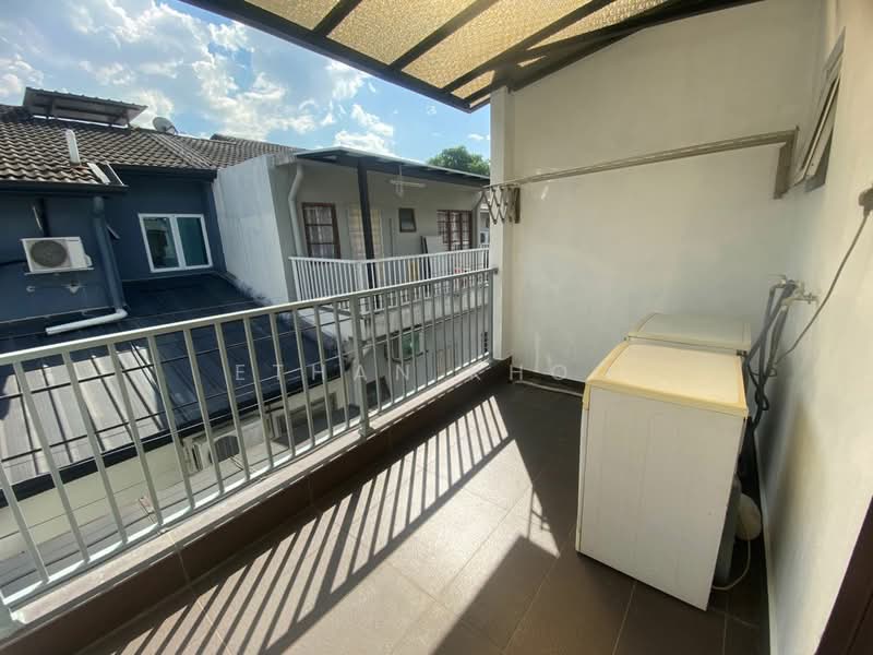 2-storey Terraced House for Sale in Bandar Sri Damansara (Selangor) - Ethan Khoo - Balcony - PropertyGuru.com.my