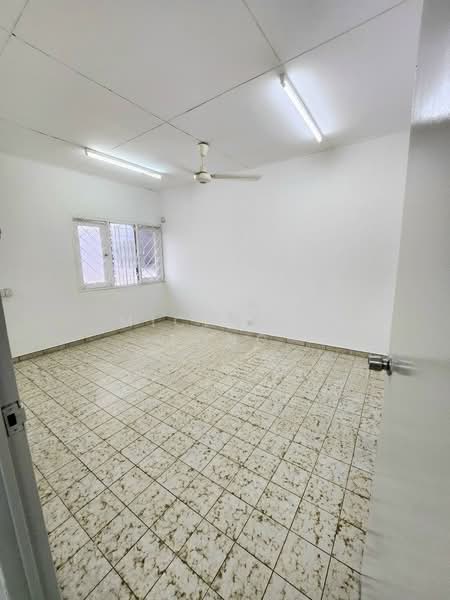 Taman Pelangi untuk Untuk Dijual - RM 1,850,000, Mac 2026 - Interior - PropertyGuru.com.my