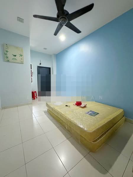 2-storey Terraced House for Sale in Bandar Puteri Klang (Klang) - Louis Chan - Bedroom - PropertyGuru.com.my