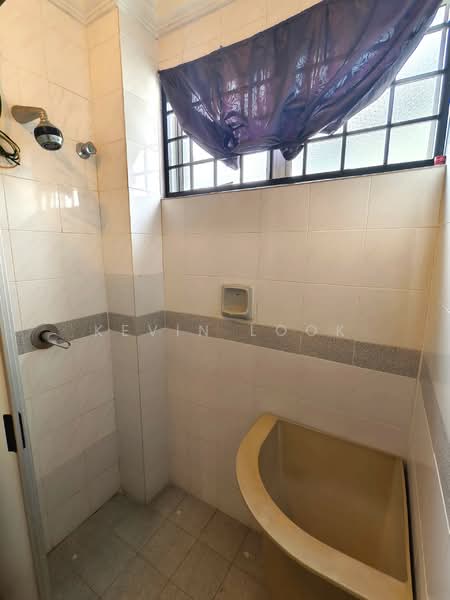 Semi-Detached House for Sale in Taman Cheras Permata 2 (Cheras) - Kevin Look - Bathroom - PropertyGuru.com.my