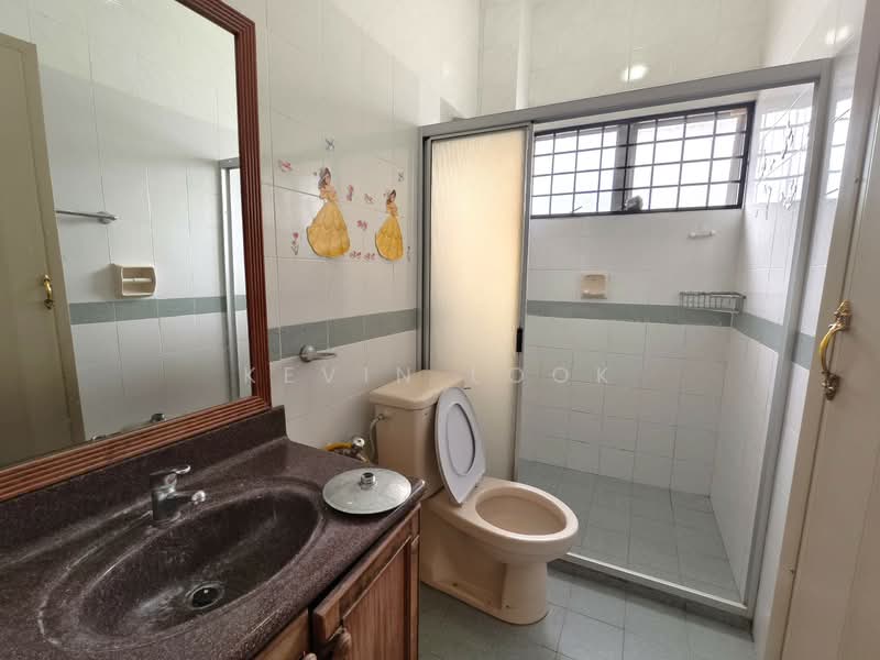 Semi-Detached House for Sale in Taman Cheras Permata 2 (Cheras) - Kevin Look - Bathroom - PropertyGuru.com.my