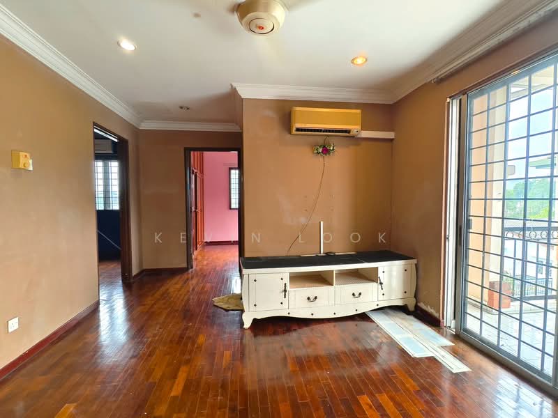 Semi-Detached House for Sale in Taman Cheras Permata 2 (Cheras) - Kevin Look - Living Room - PropertyGuru.com.my