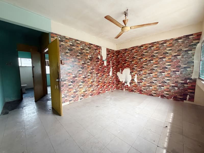 3-storey Terraced House for Sale in Taman Bukit Intan (Sri Petaling) - Hetha Chan - Interior - PropertyGuru.com.my