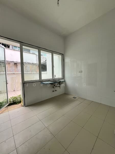Semi-Detached House for Sale in Setia Eco Park (Setia Alam) - Jordan Ng - Kitchen - PropertyGuru.com.my
