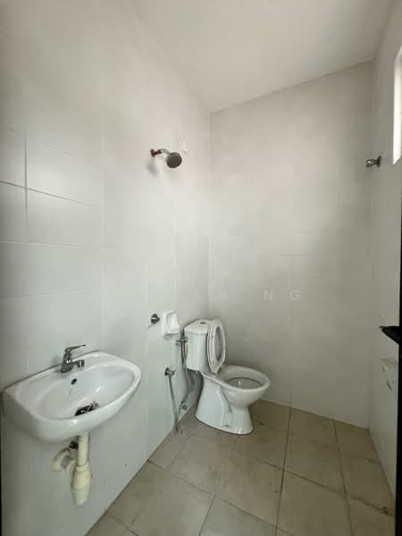 Semi-Detached House for Sale in Setia Eco Park (Setia Alam) - Jordan Ng - Bathroom - PropertyGuru.com.my