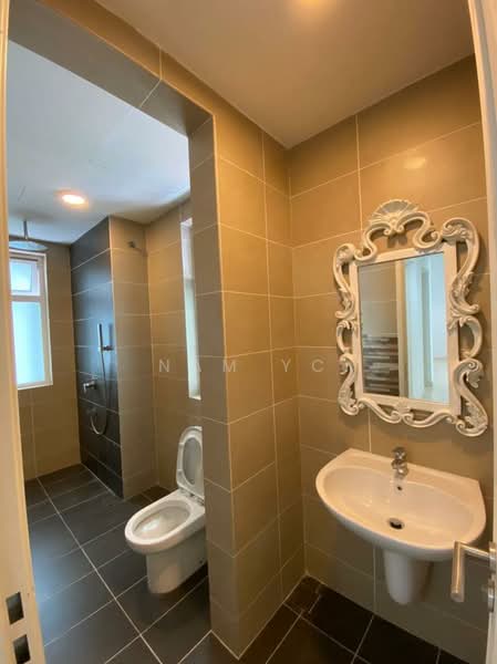 TriTower Residence @ Johor Bahru Sentral untuk Untuk Disewa - RM 3,300 /bulan, Mac 2026 - Bathroom - PropertyGuru.com.my